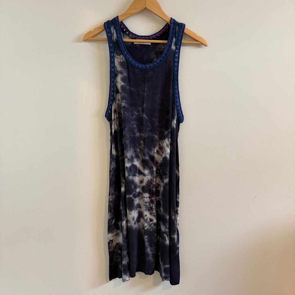 Natural Life Navy Tie Dye Crochet Trim Racerback Mini Shift Dress Medium
